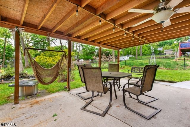 64 School St, North Haledon Boro, NJ 07508