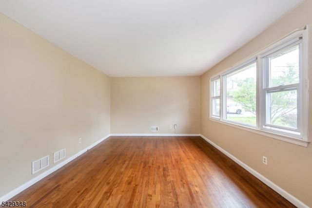 64 School St, North Haledon Boro, NJ 07508