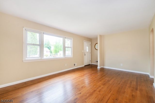 64 School St, North Haledon Boro, NJ 07508