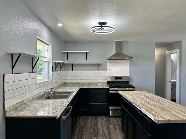 2409 NW 47th St, Lawton, OK 73505