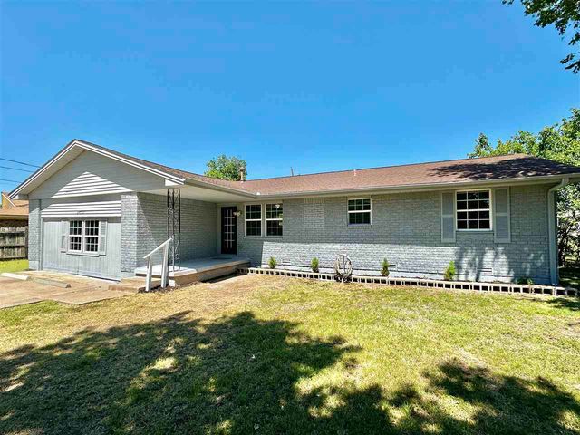 2409 NW 47th St, Lawton, OK 73505