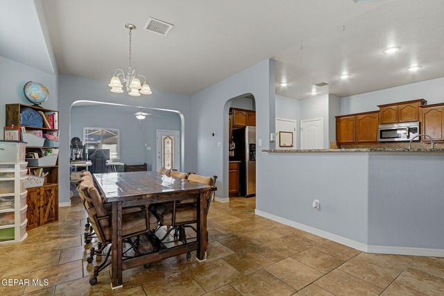 14605 Spanish Point Drive, El Paso, TX 79938