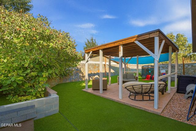 14605 Spanish Point Drive, El Paso, TX 79938