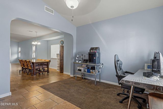 14605 Spanish Point Drive, El Paso, TX 79938