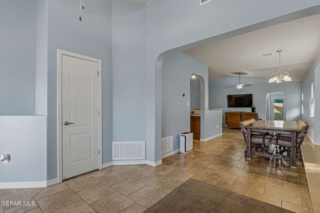 14605 Spanish Point Drive, El Paso, TX 79938