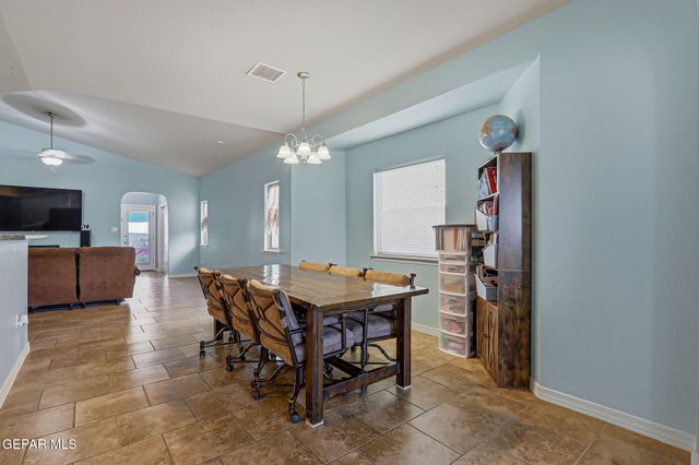 14605 Spanish Point Drive, El Paso, TX 79938