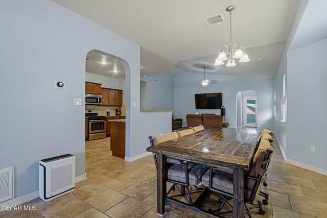 14605 Spanish Point Drive, El Paso, TX 79938