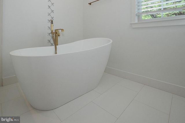804 SHADEBRUSH RDG, West Chester, PA 19382