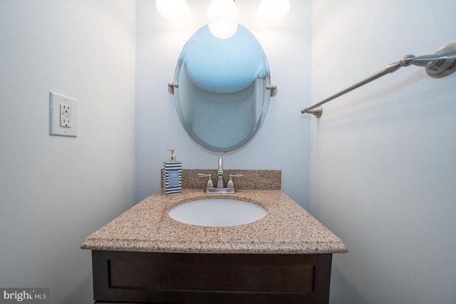 804 SHADEBRUSH RDG, West Chester, PA 19382