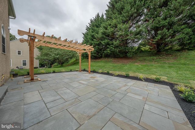 804 SHADEBRUSH RDG, West Chester, PA 19382