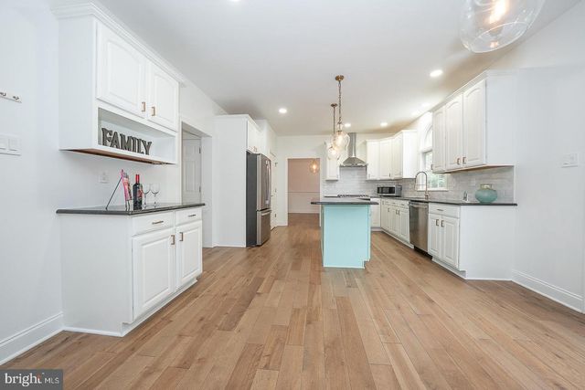 804 SHADEBRUSH RDG, West Chester, PA 19382