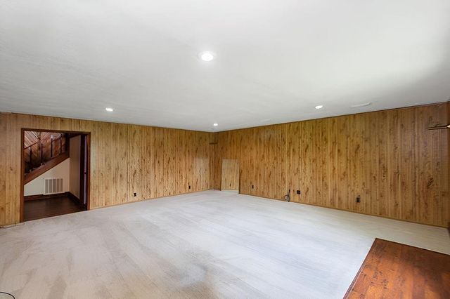 618 W 9th Street, Freeport, TX 77541