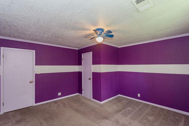 618 W 9th Street, Freeport, TX 77541