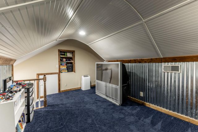 65 Cauthen Drive, Huntsville, TX 77320