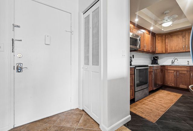 200 S Birch Road 407, Fort Lauderdale, FL 33316