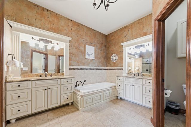 13505 E Equestrian Cir, Wichita, KS 67230