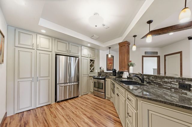 13505 E Equestrian Cir, Wichita, KS 67230