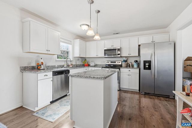 335 CARDINAL RD, Louisa, VA 23093