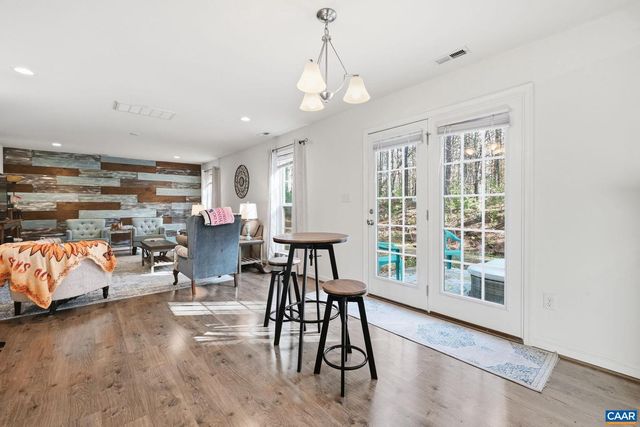 335 CARDINAL RD, Louisa, VA 23093