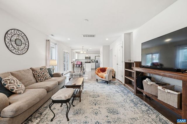 335 CARDINAL RD, Louisa, VA 23093