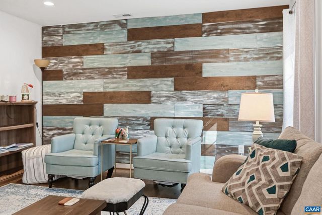 335 CARDINAL RD, Louisa, VA 23093