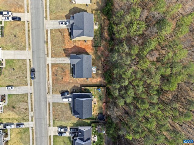 335 CARDINAL RD, Louisa, VA 23093