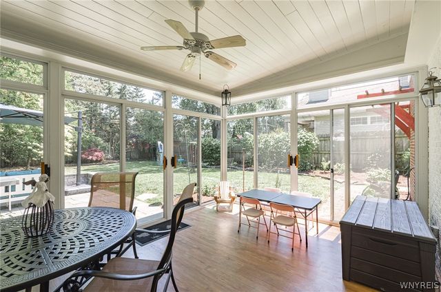 24 Huxley Drive, Amherst, NY 14226