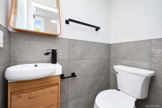 1111 Shore Parkway, Brooklyn, NY 11228