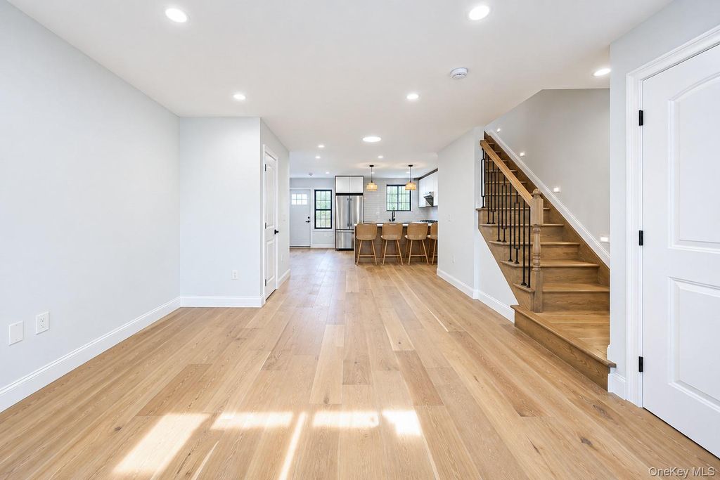 1111 Shore Parkway, Brooklyn, NY 11228 — photo 3