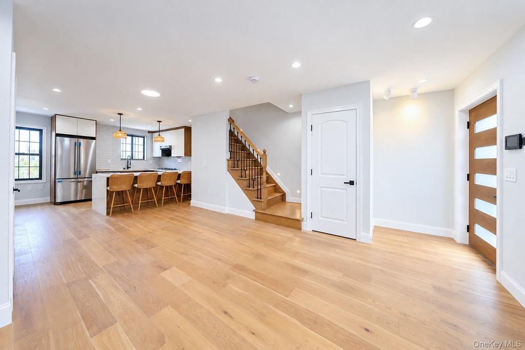 1111 Shore Parkway, Brooklyn, NY 11228 — photo 4