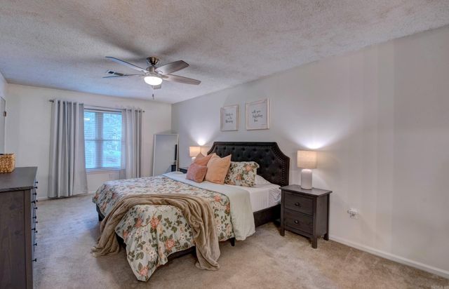 6421 Rolling Hills Dr, North Little Rock, AR 72118