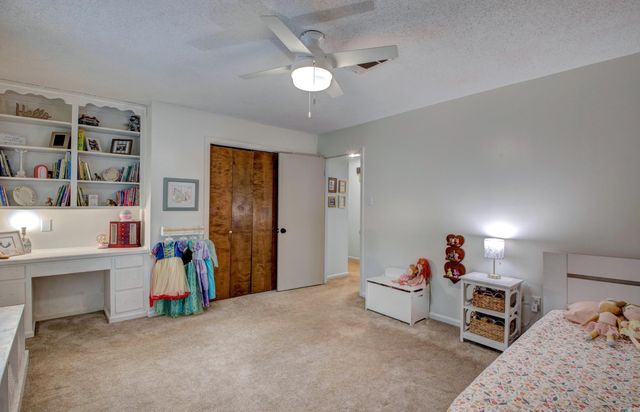 6421 Rolling Hills Dr, North Little Rock, AR 72118