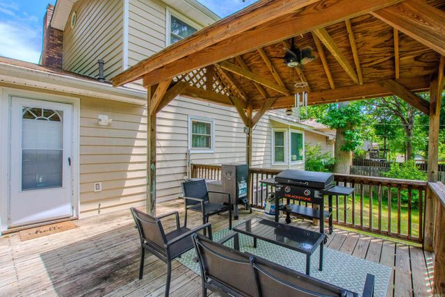 6421 Rolling Hills Dr, North Little Rock, AR 72118
