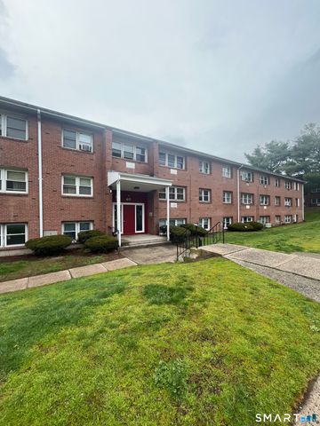 65 Donna Drive B3, New Haven, CT 06513