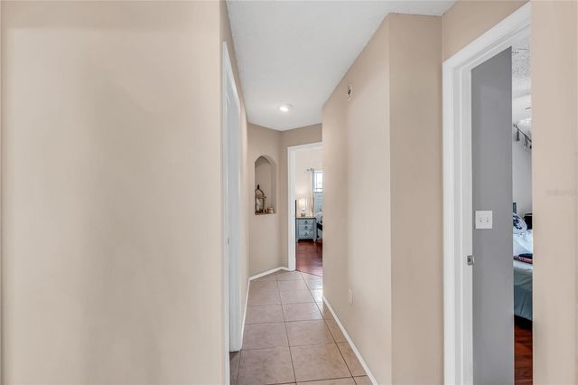 385 BRIAR BAY CIRCLE, Orlando, FL 32825