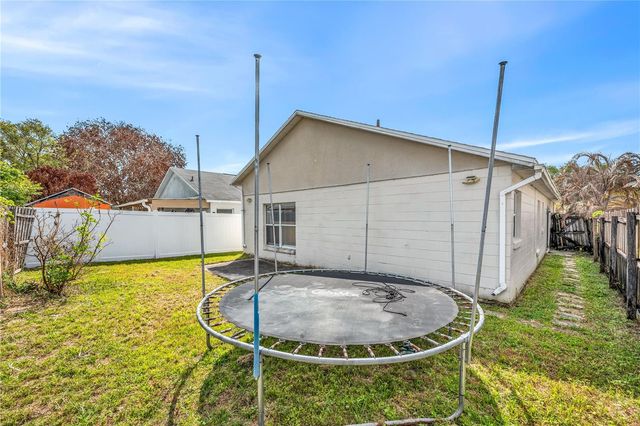 385 BRIAR BAY CIRCLE, Orlando, FL 32825