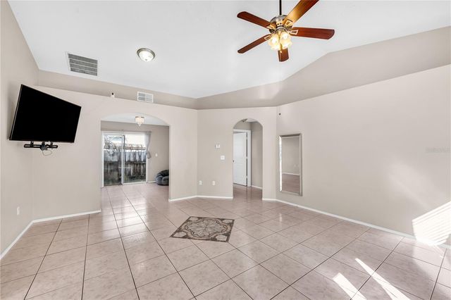 385 BRIAR BAY CIRCLE, Orlando, FL 32825