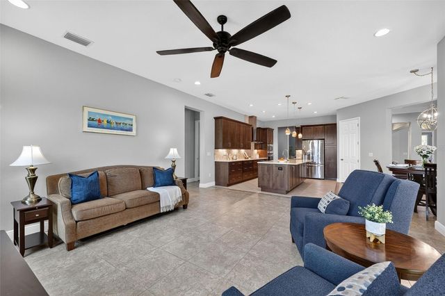 306 172ND STREET E, Bradenton, FL 34212