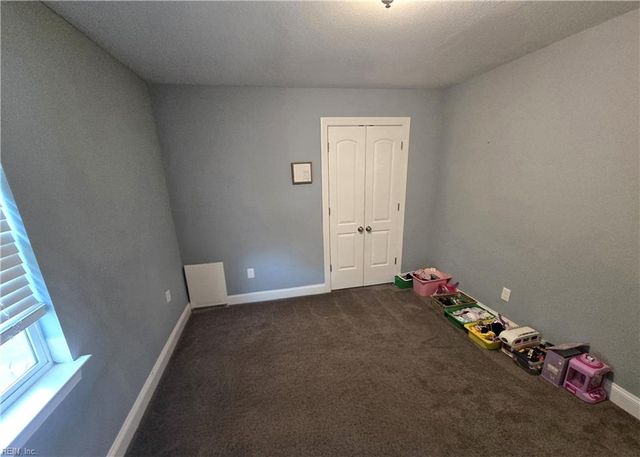 2716 Gilmerton RD, Chesapeake, VA 23323