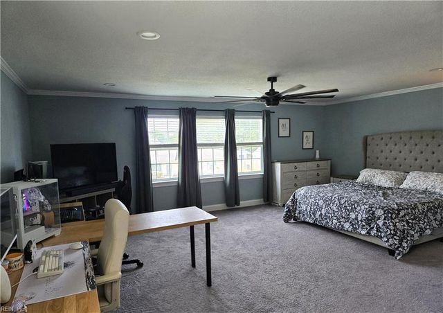 2716 Gilmerton RD, Chesapeake, VA 23323