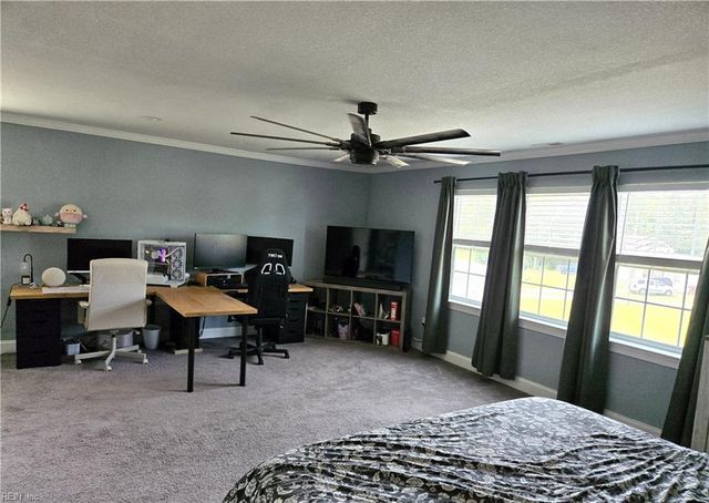 2716 Gilmerton RD, Chesapeake, VA 23323