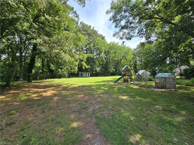 2716 Gilmerton RD, Chesapeake, VA 23323