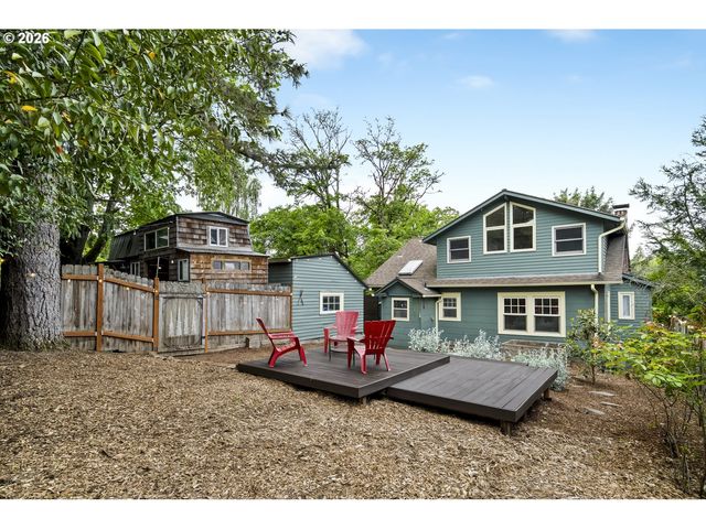 5232 Sw FLORIDA St, Portland, OR 97219