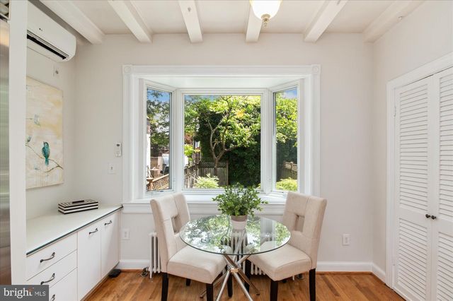 6 7TH ST SE, Washington, DC 20003