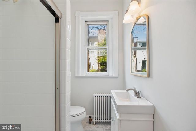 6 7TH ST SE, Washington, DC 20003