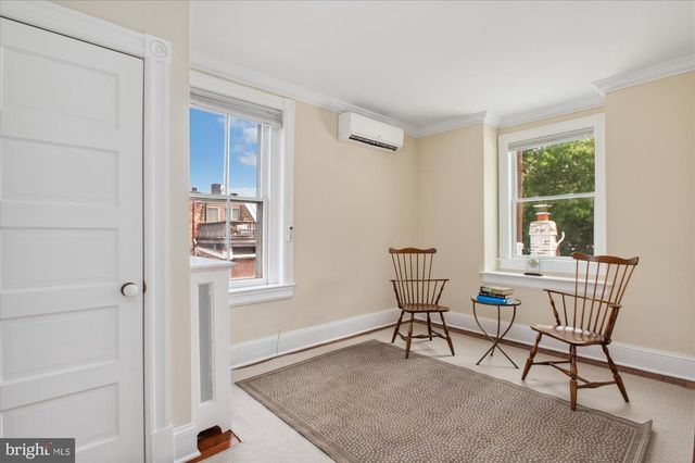 6 7TH ST SE, Washington, DC 20003