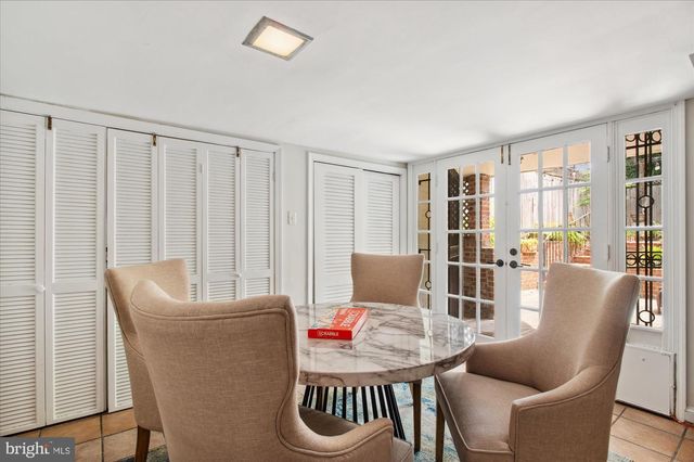 6 7TH ST SE, Washington, DC 20003