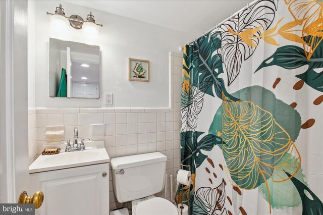 6 7TH ST SE, Washington, DC 20003