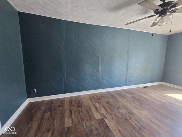 11718 S Reed Street, Clinton, IN 47842
