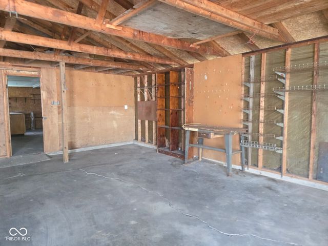 11718 S Reed Street, Clinton, IN 47842